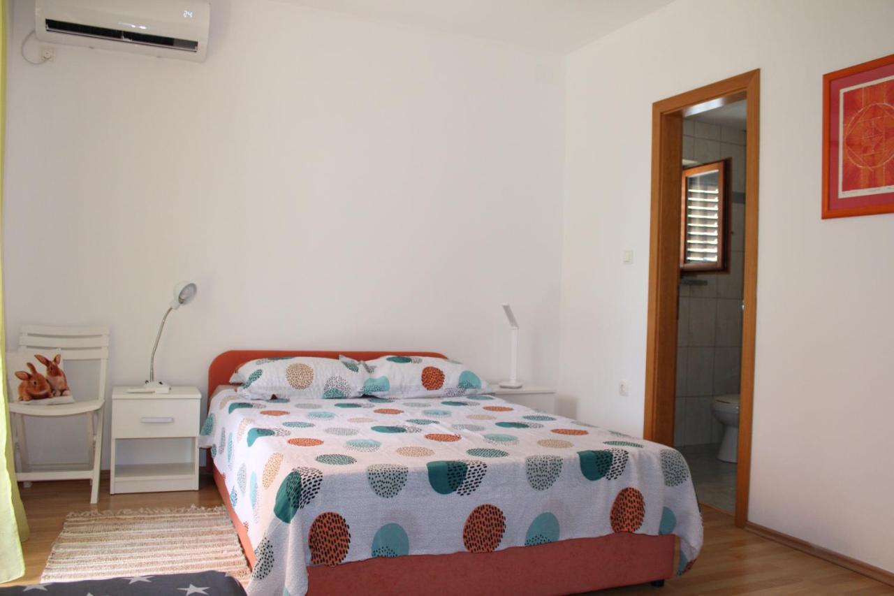 Apartment Noel Sveti Vid-Miholjice ภายนอก รูปภาพ