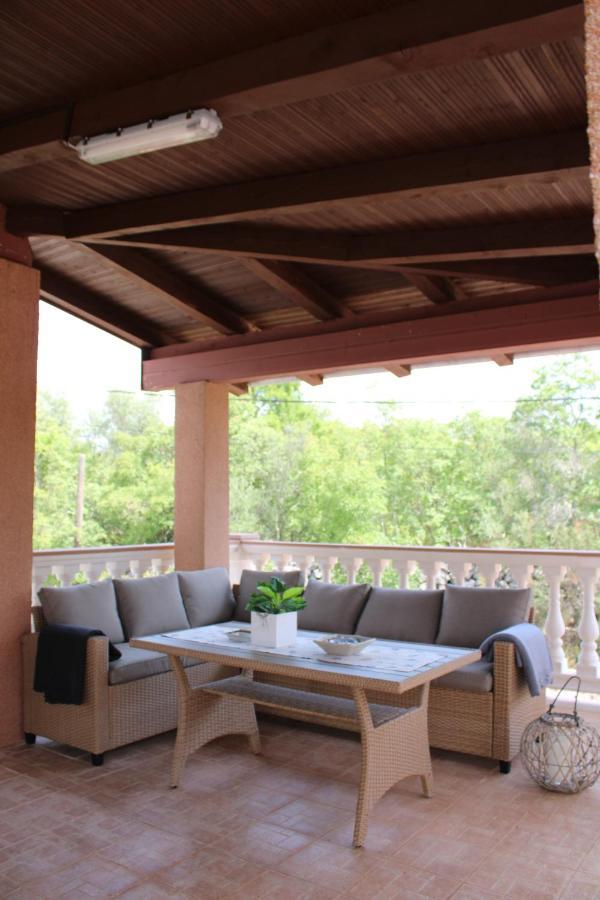 Apartment Noel Sveti Vid-Miholjice ภายนอก รูปภาพ
