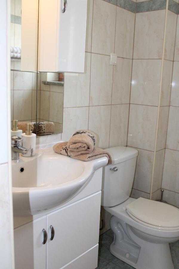 Apartment Noel Sveti Vid-Miholjice ภายนอก รูปภาพ